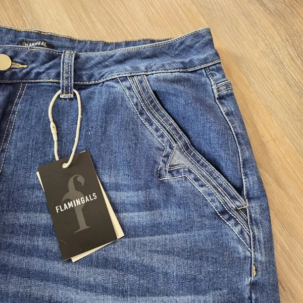 Flamingals Sz 2XL Wide Leg Jeans Mid Waist Baggy Stitch Decor Washed Pants New - Image 3