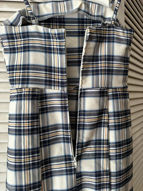 Originality dry goods dress - Image 3