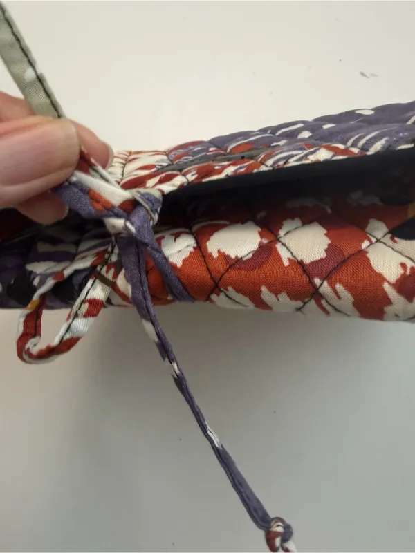 Vera Bradley Jewelry Case Roll Organizer Painted Feathers Print Pattern Abstract - Image 14