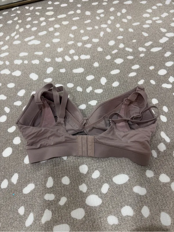 Kindred Bravely Minimalist Hands-Free Pumping Nursing Bra breastfeeding snaps - Image 7