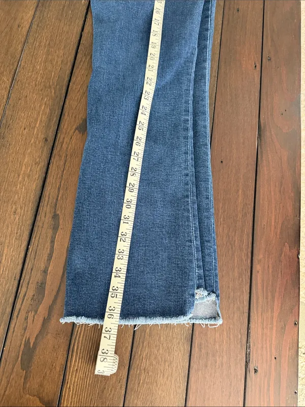Vervet High Rise Flare Jeans Women’s Size 28 Blue Stretch Denim - Image 6