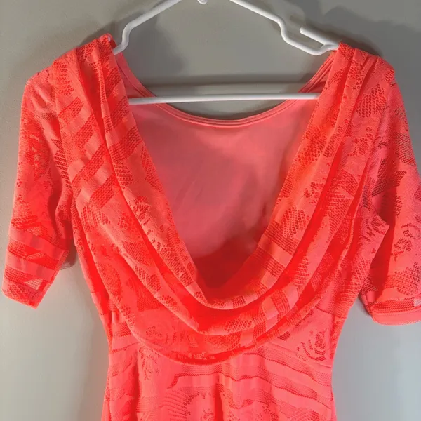 Windsor Neon‎ Coral Orange Floral Lace Open Back Bodycon Mini Dress Medium - Image 3