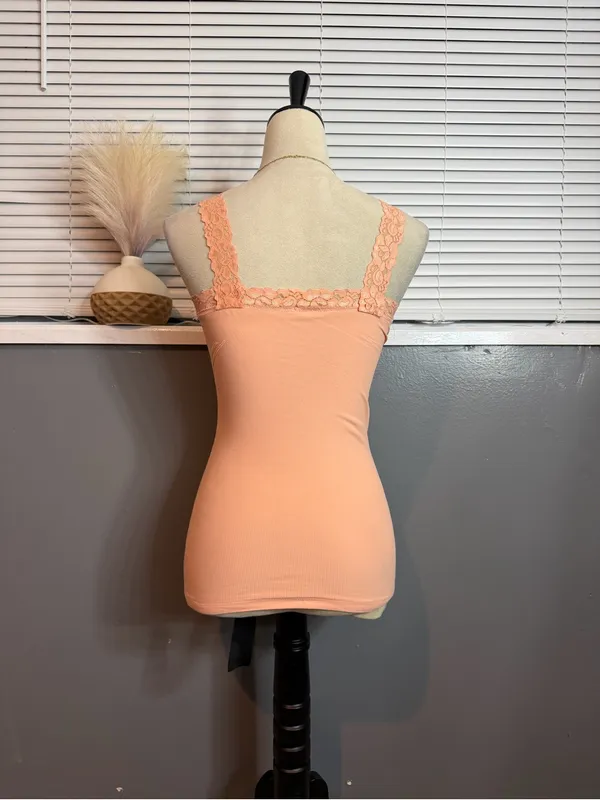Peach Lace Ruched Fitted Cami Tank Top Small - Image 7