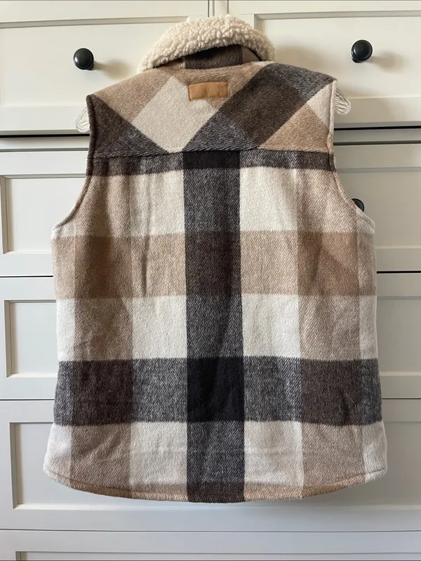 NWT Sanctuary Plush Sherpa-Collar Plaid Vest in Cream & Brown Front Zipper - S - Image 5
