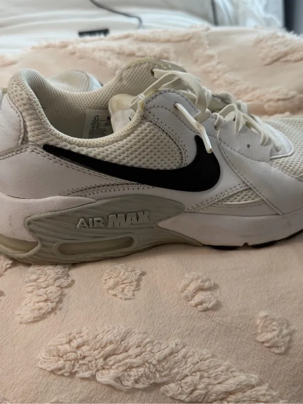 Nike White and Black Air Max Running Sneakers - Image 3