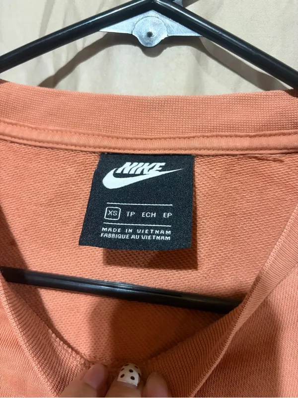 Nike crewneck - Image 2