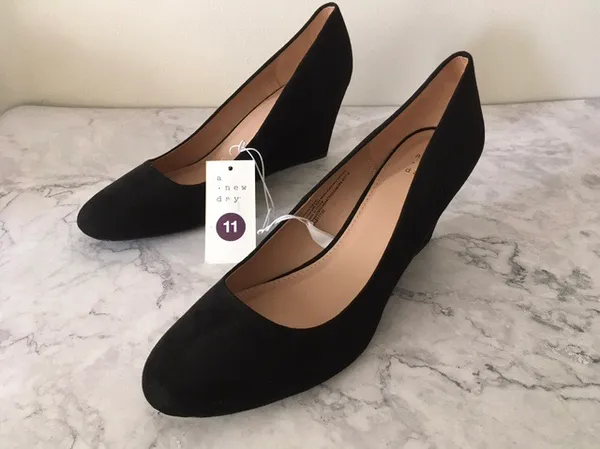 Black Wedge Heels, Size 11 - Image 2