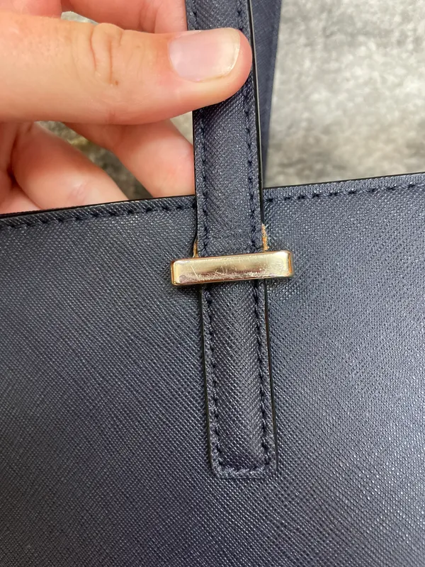 Cedar Street Taylor Tote Handbag - Image 6