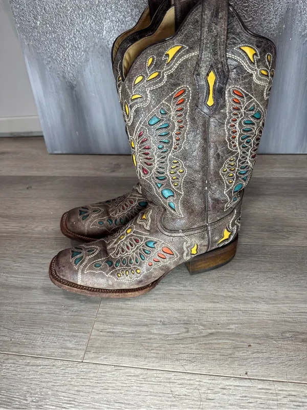 Corral Western Print Yellow Blue Detail Boots - Image 4