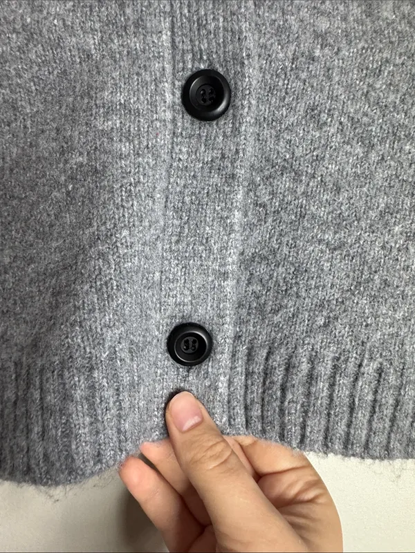 Willow & Wind Grey Button-Front Cropped Cardigan Nordic Fair Isle Winter size S - Image 7