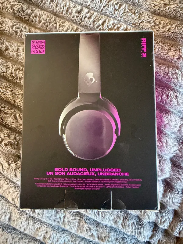 Skullcandy Riff 2 Wireless Headphones Black - Image 2