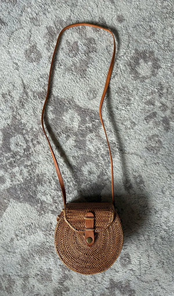Woven Bag Tan - Image 5