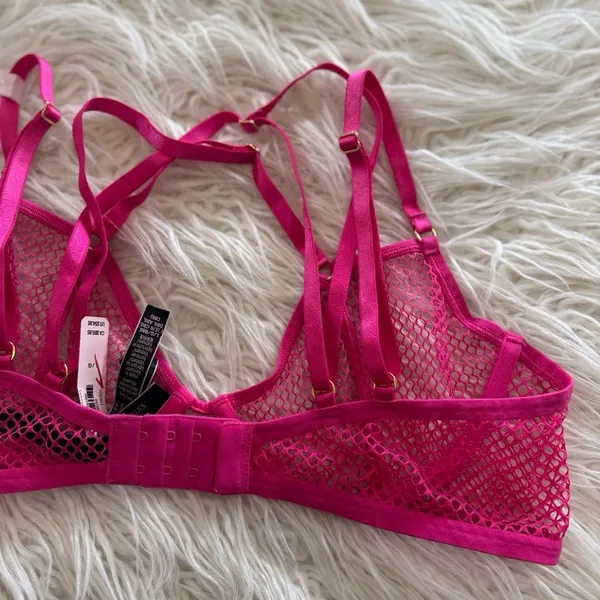 Victoria's Secret Very Sexy Fishnet Open-Cup Low-Cut Demi Bra Pink Size Large - Image 10