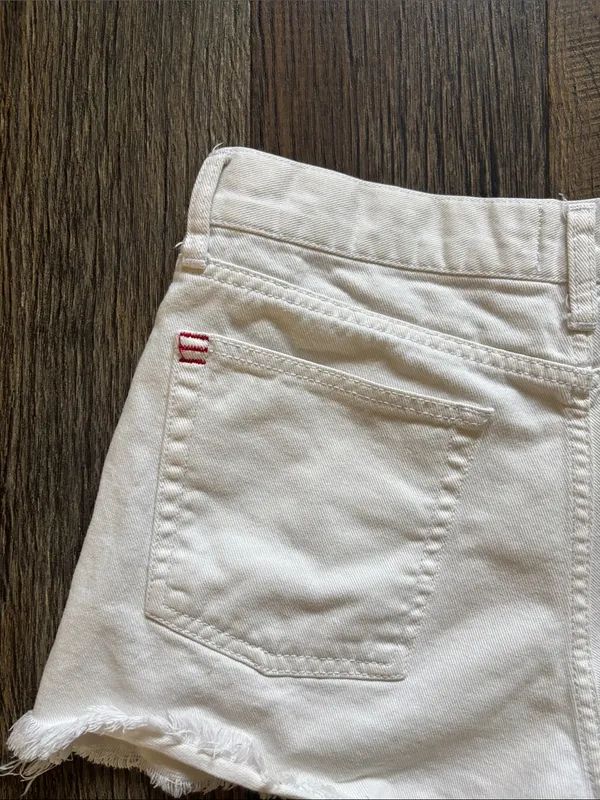 BDG White Distressed Denim Cutoff Shorts Pelmet Women’s Size W 31 - Image 3