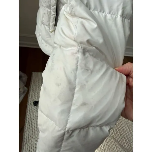The North Face Tamburello 600 White Puffer Coat Stains M - Image 10