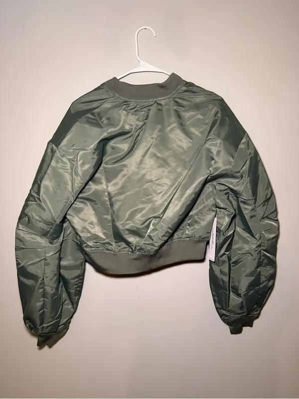 Princess Polly Thalya Green Cropped Bomber Jacket Women’s US 6 NWT - Image 7