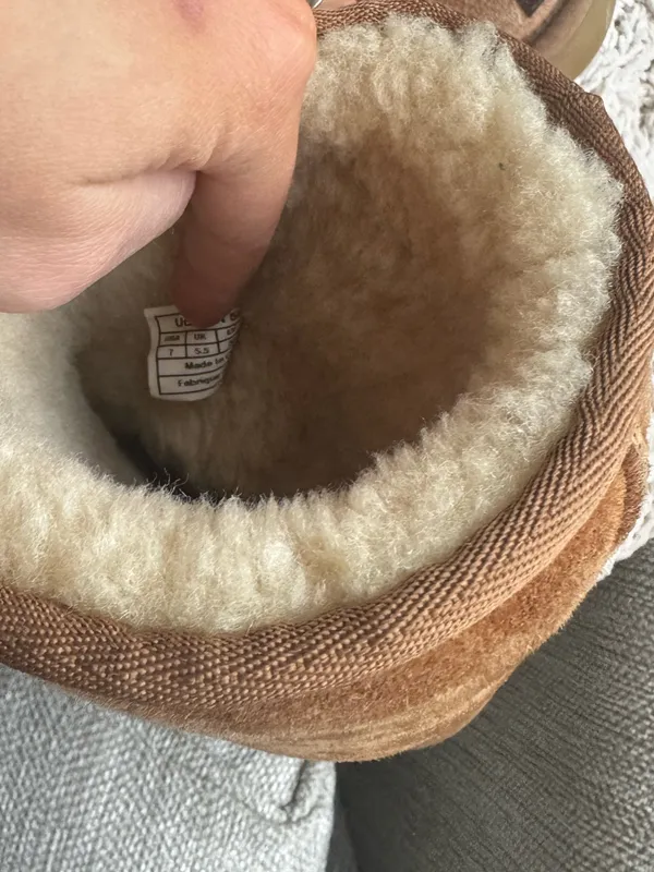 Chestnut Ugg Austrailia Classic Boots - Image 5