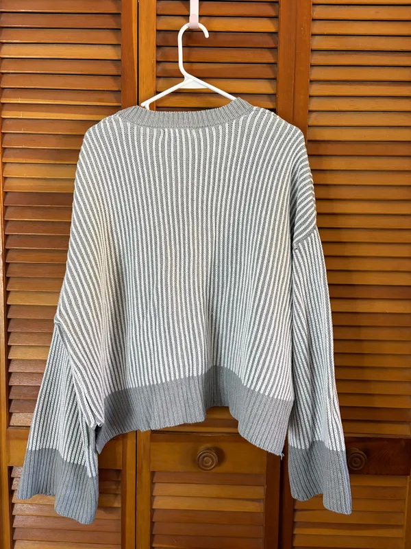 Sweater Gray Size L - Image 2