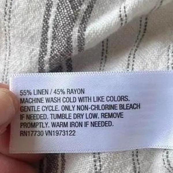 Universal Threads Striped linen shorts - Image 4