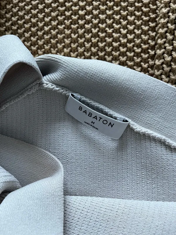 Aritzia Babaton Cross Sculpt Knit Top - Image 2