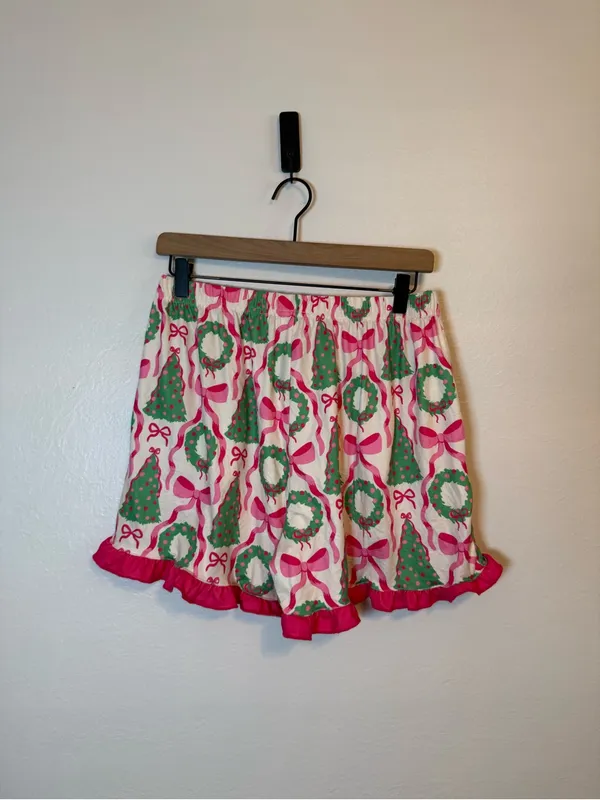 Thomas &‎ Lee Company Christmas Pink Wreath + Trees Pajamas - Image 4