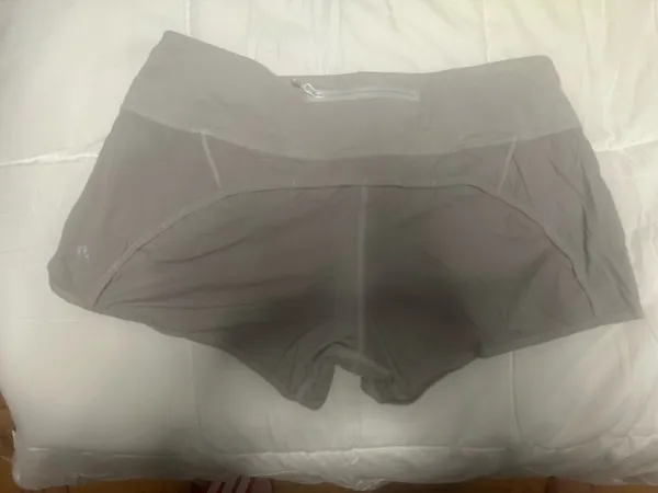 White athletic shorts Size 8 - Image 2