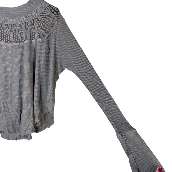Free‎ People Gray Long Sleeve Raw Hem Pullover Sweater XS - Image 4