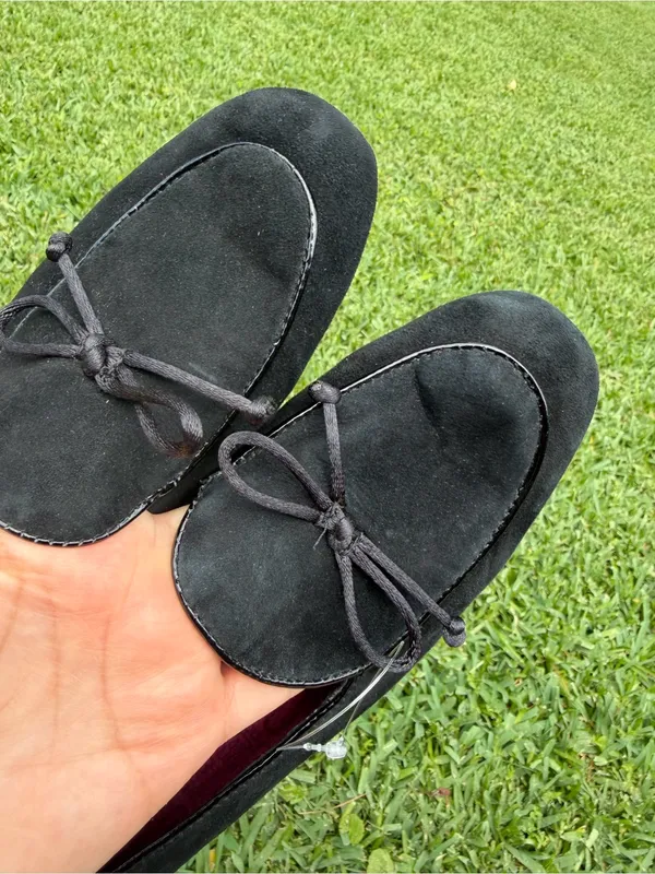 Munro Women’s Rossa Black Suede Slip-On Loafers Size 10 - Image 5