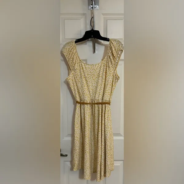 No Boundaries yellow flowered dress XXL - Image 2