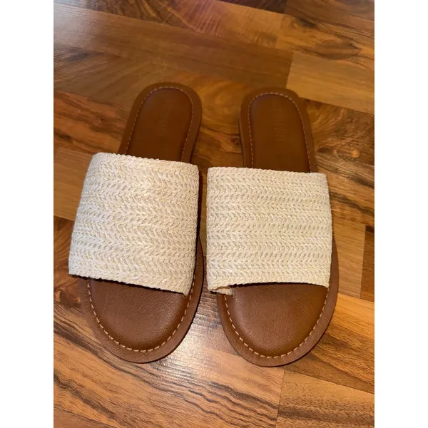Cushionaire Women Carly Slide Sandals Straw Weave Comfort Tan Brown Size‎ 9 NWOT - Image 2