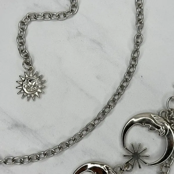 Draped Moon Star Silver Tone Chain Link Belt One Size (OS) ✨ - Image 10
