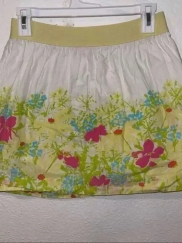 Lily Pulitzer Whitley Skirt in Blue Eyed Girl Border - Image 4