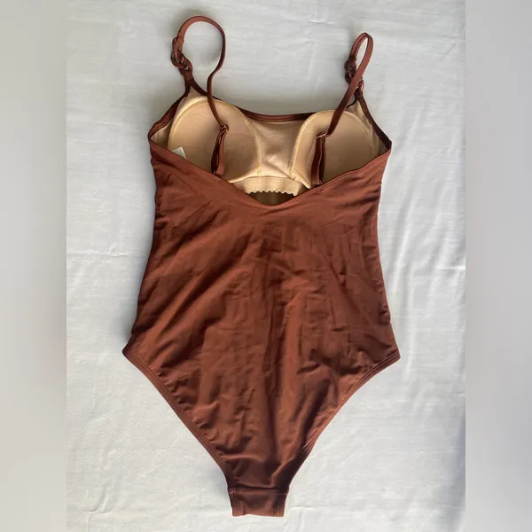 Kona Sol Brown Women’s Chain Link‎ Medium Coverage Sew In Cups One Piece Swimsuit Size M - Image 8