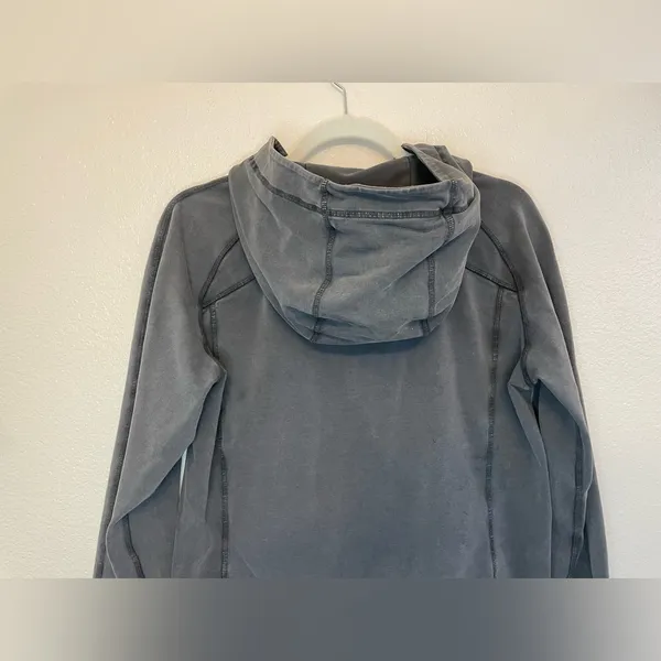 Lululemon Women’s Loop Zip Up Hoodie Acid‎ Rubber Dye Black Size L - Image 8