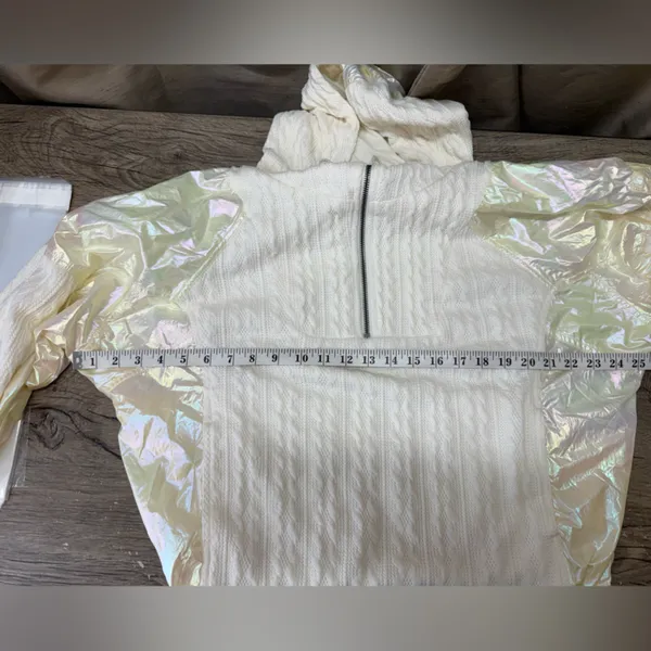 Free People‎ Movement Women's Sweetest Pulllover size xs - Image 8