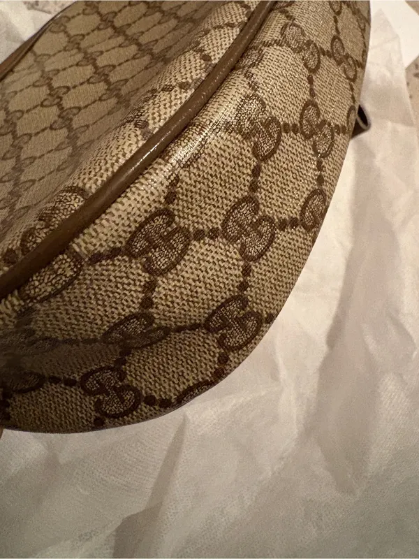 Preloved vintage GG Supreme clutch project has COA - Image 4