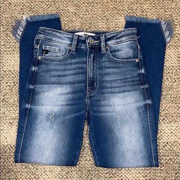 KanCan Jeans Size 23 - Image 5