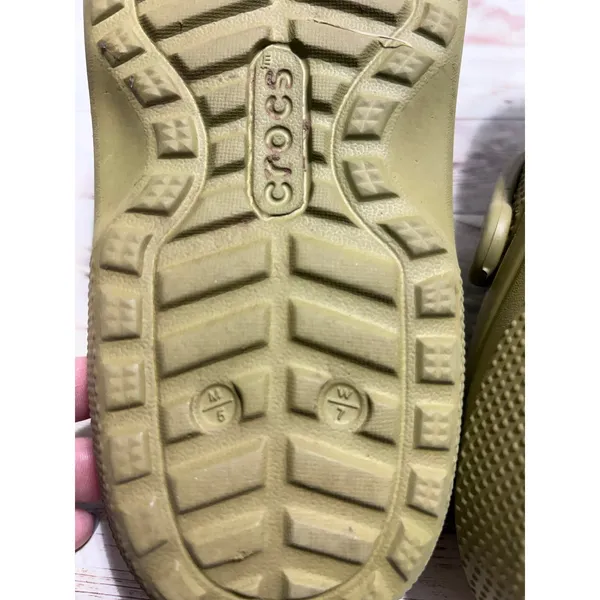 Crocs Classic Lined Clogs Men's Size 5 Women's Size 7 Olive Green Fuzzy Comfort - Image 6