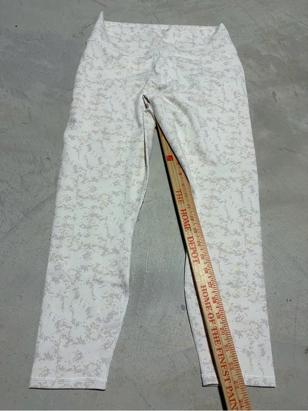 Fabletics NWT Define high-waisted soft white 7/8 leggings large MSRP$70 - Image 5