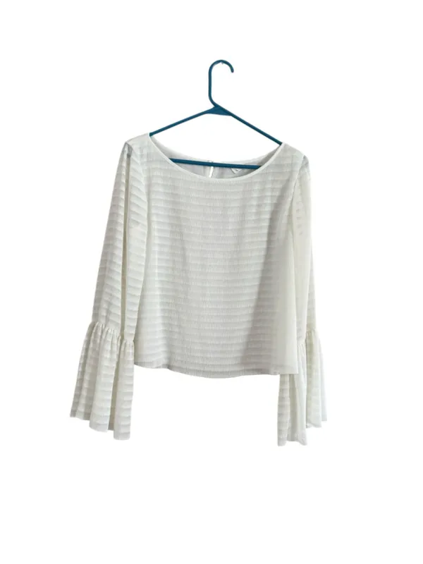 Women's Club Monaco White Bell Sleeve Blouse Size M - Image 9
