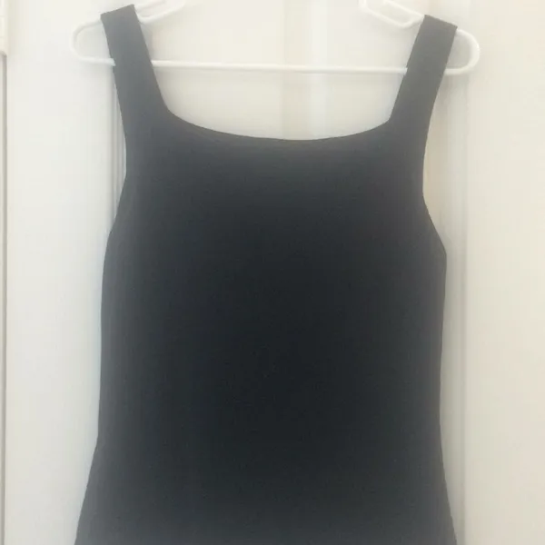 FINAL MARKDOWN Ladies’ Casual Corner Annex Knit Tank Top large Black - Image 4