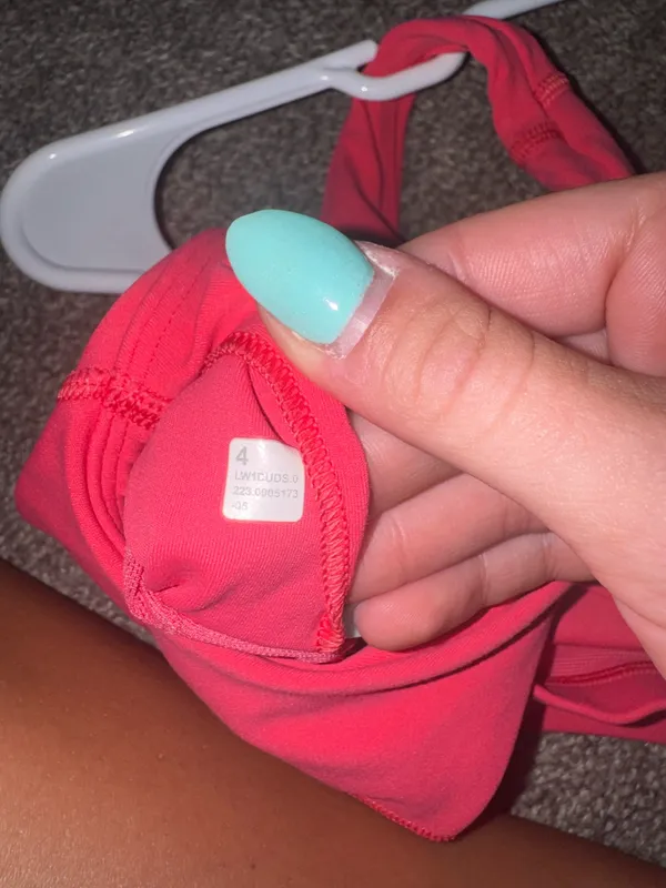 Lululemon Ribbed Power Pivot Tank - Image 4