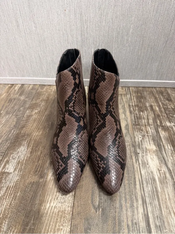 Vince Brown Snakeskin-Print Leather Ankle Boot Size 6.5 - Image 7