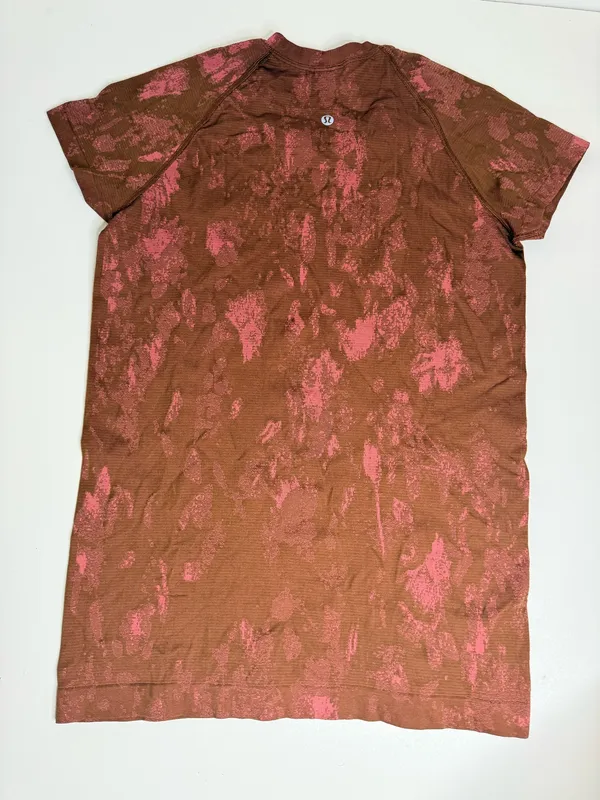 Lululemon Blouse 10 - Image 7