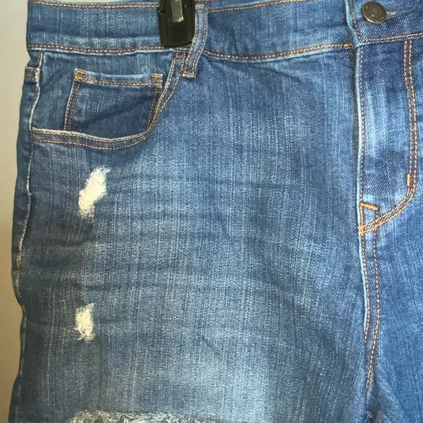 Old Navy Distressed Boyfriend Blue Jean Shorts 16 - Image 4