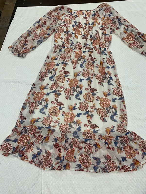 Boho Floral V-Neck Tiered Midi Dress - White with Rust & Blue - Image 9