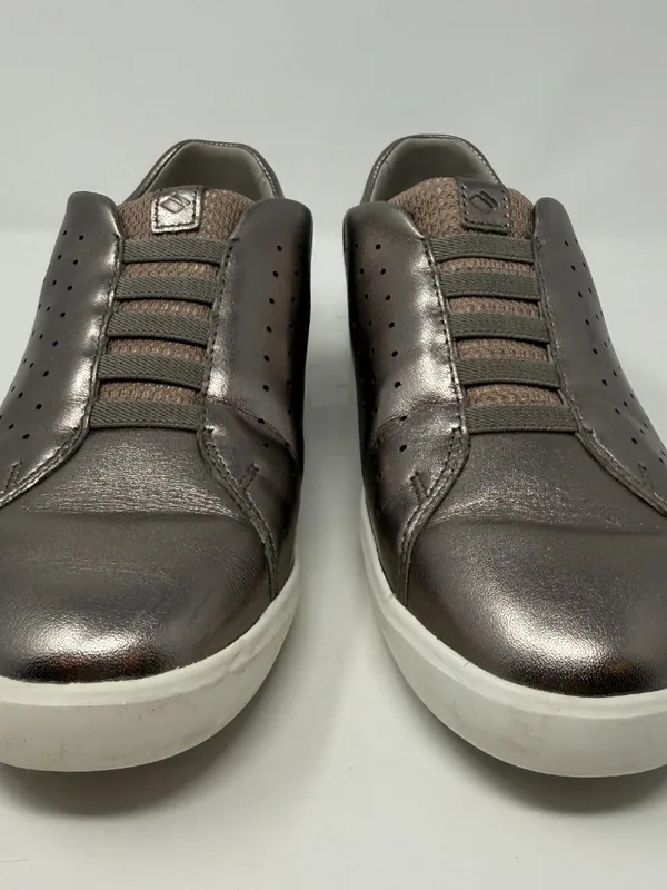 Kizik Miami Hands-Free Slip-On Sneaker Women's 8M Metallic Silver Leather Casual - Image 6