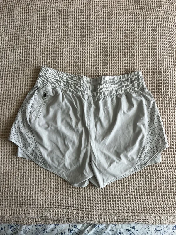 Mondetta Shorts - Image 2