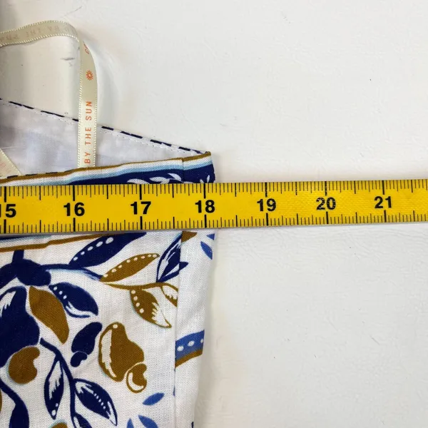 NWOT Farm Rio Linen Blend Floral Print Romper Blue Size L - Image 12