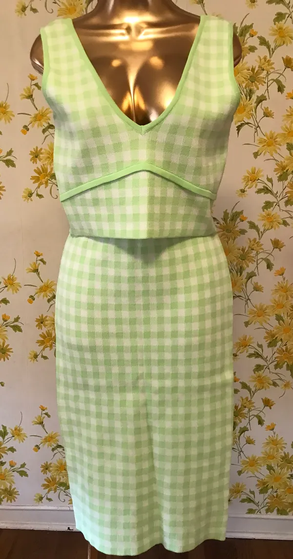 NWOT gingham knit skirt set in lime green size M - Image 11